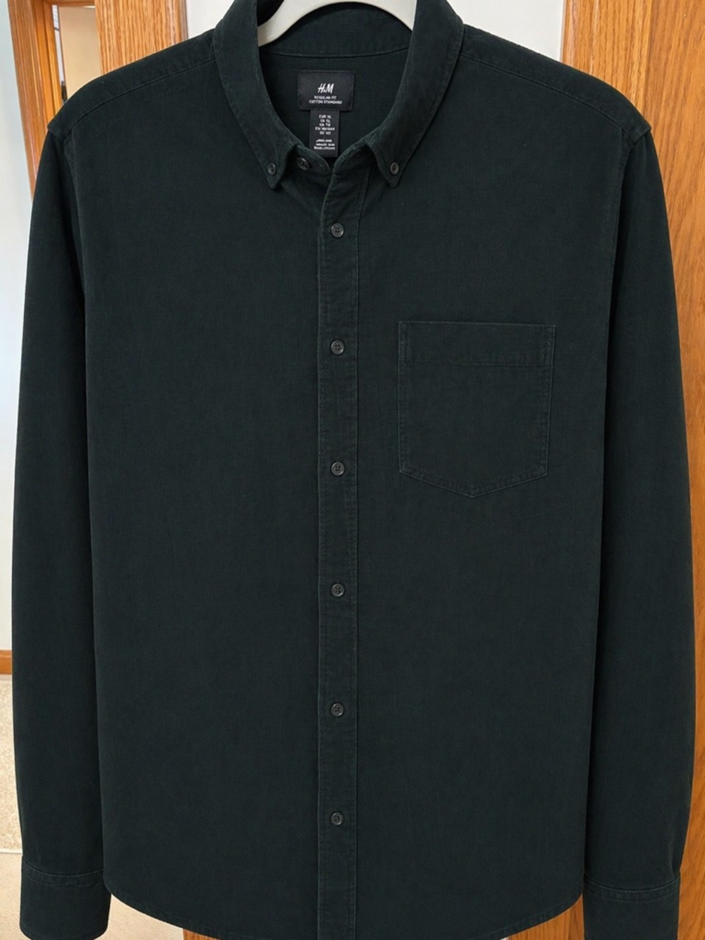 H&M Men's Forest Green Button-Down Shirt
